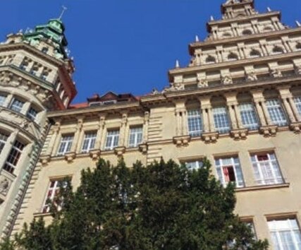 Carl-von-Ossietzky-Gymnasium Carl-von-Ossietzky-Gymnasium